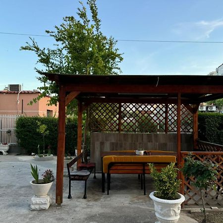 Guesthouse Novi Durrës Buitenkant foto