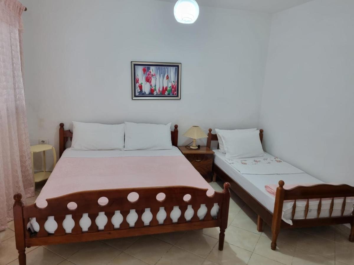 Guesthouse Novi Durrës Buitenkant foto