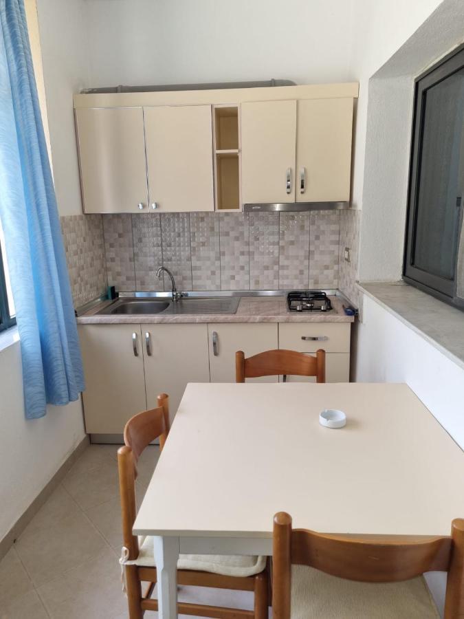 Guesthouse Novi Durrës Buitenkant foto