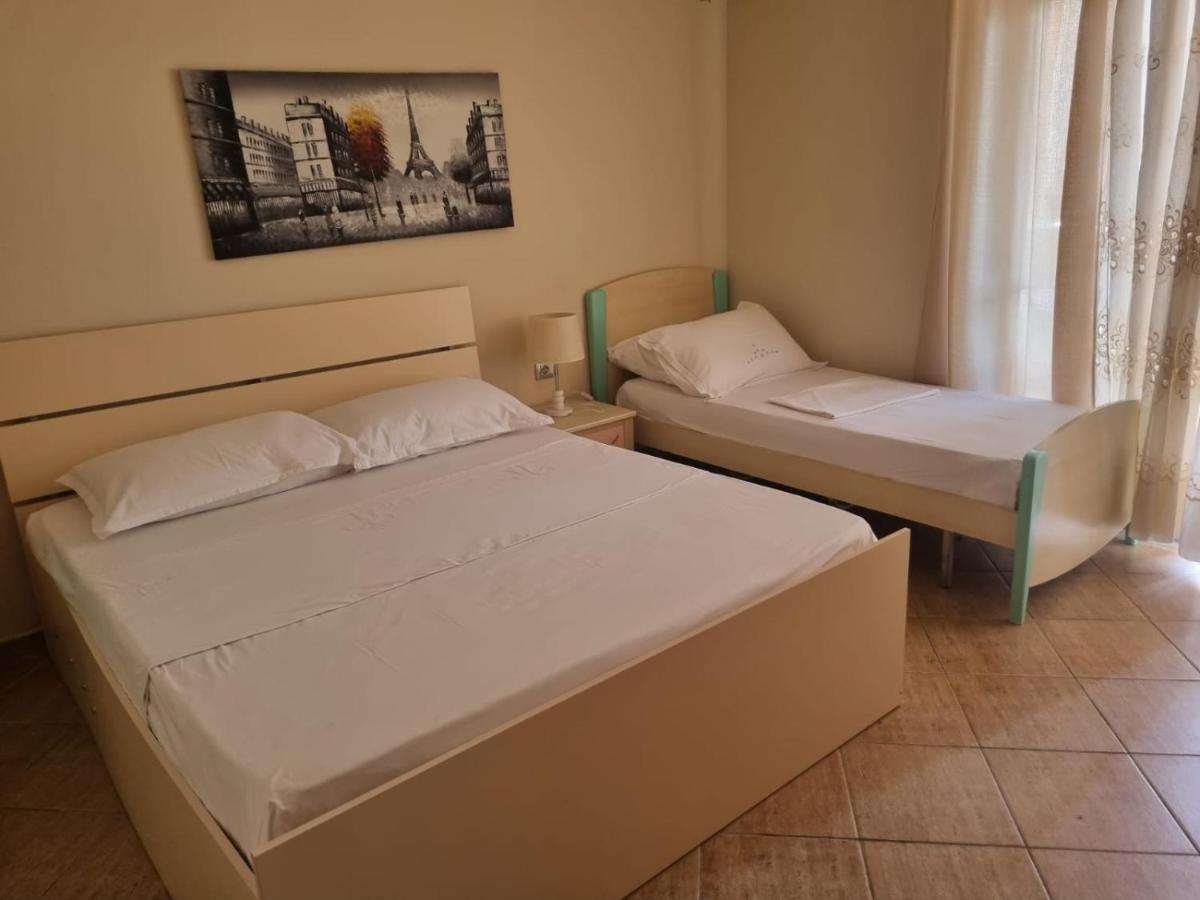 Guesthouse Novi Durrës Buitenkant foto