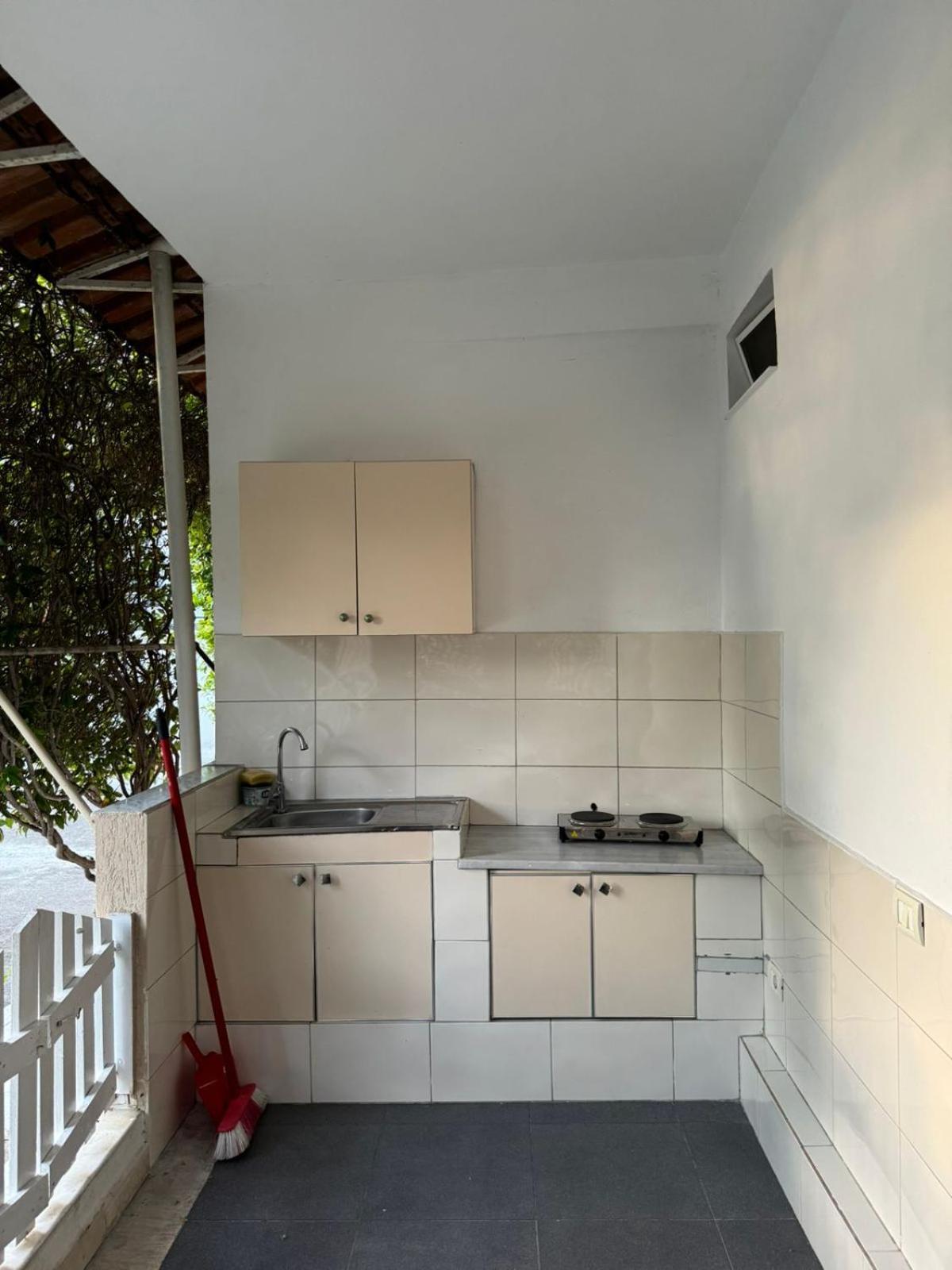 Guesthouse Novi Durrës Buitenkant foto