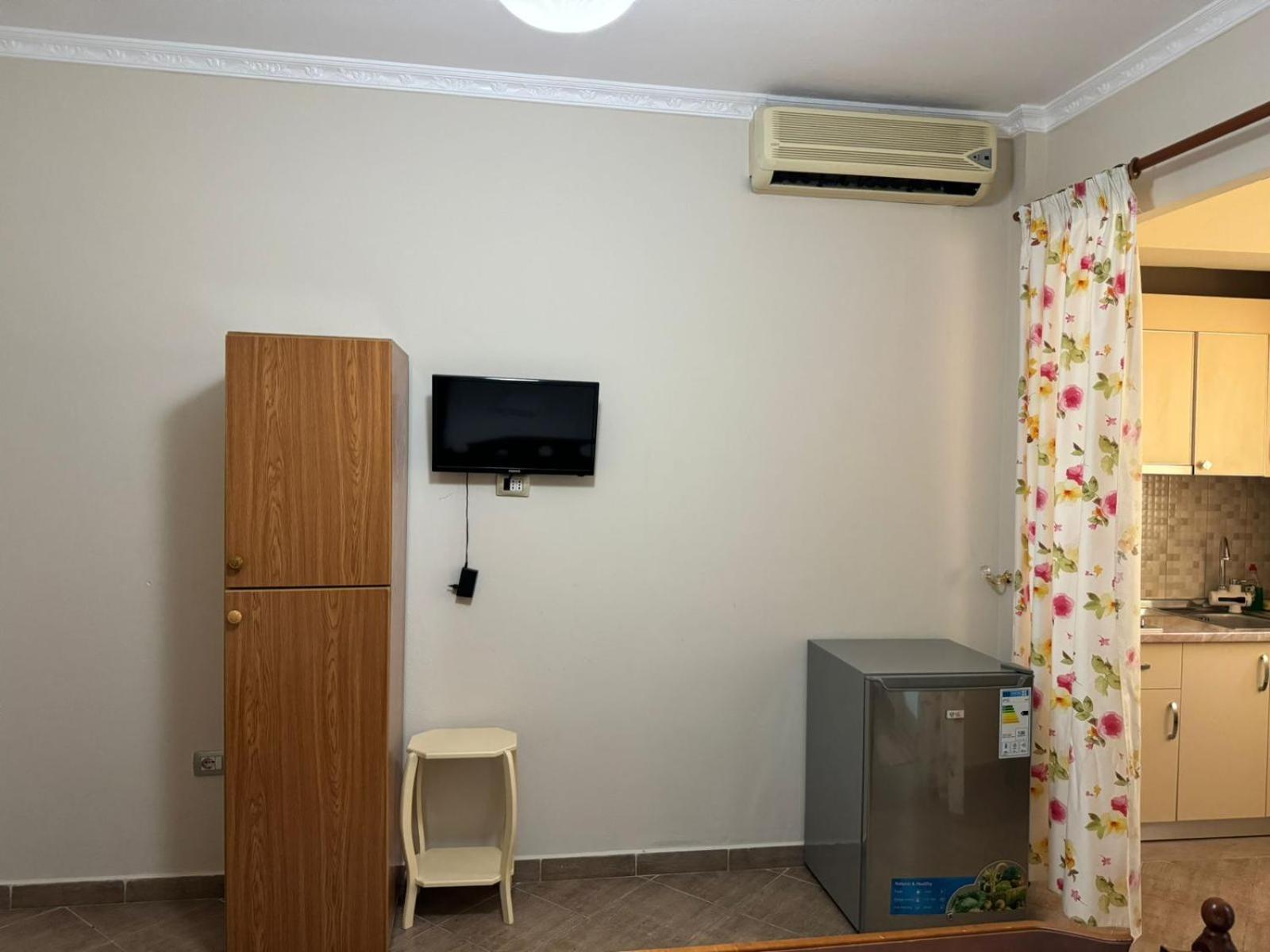 Guesthouse Novi Durrës Buitenkant foto